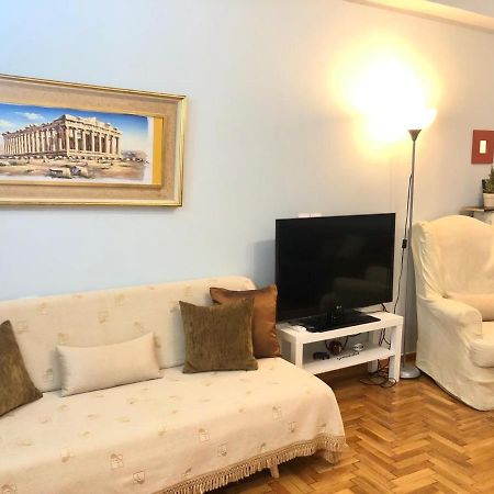 Comfortable Apt , 5 Min Walk To Acropolis Atenas Exterior foto